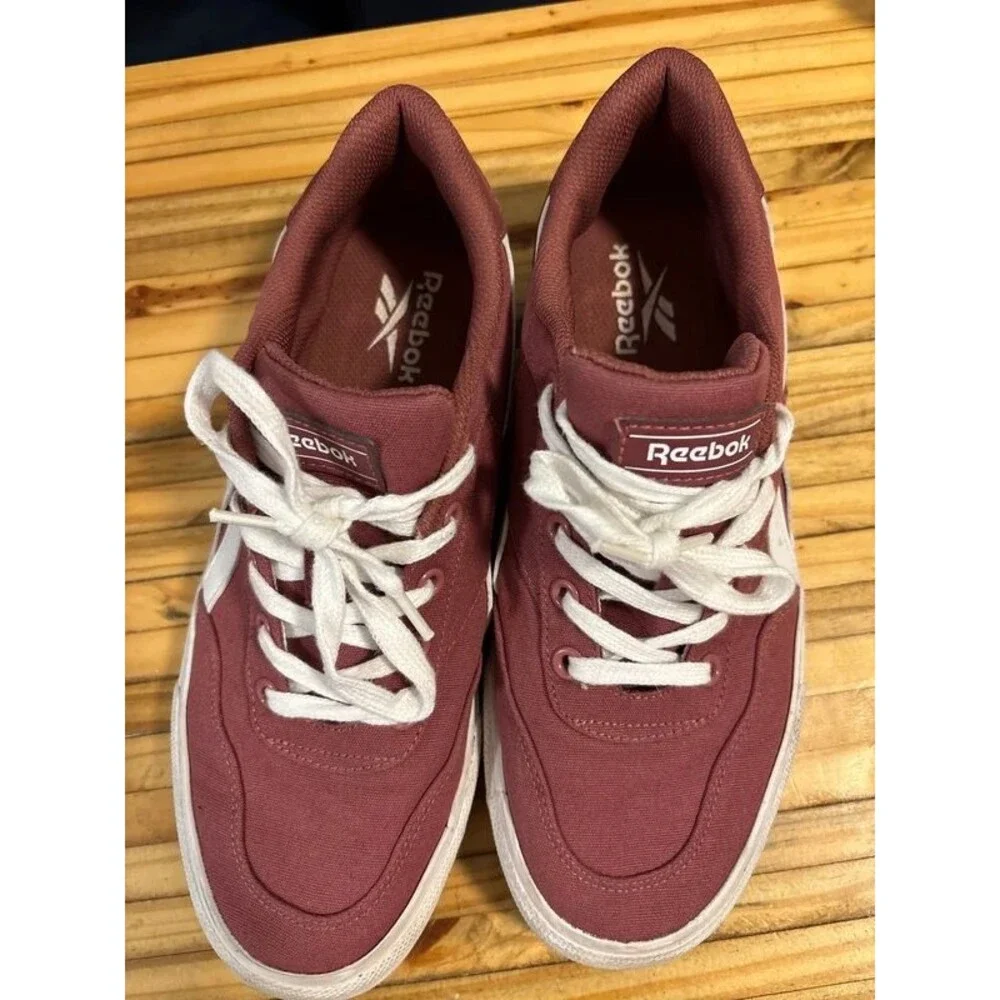 Reebok Court Advance sneakers women’s 10 pink